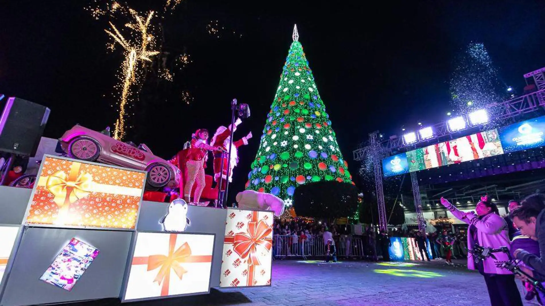 FOTO PRINCIPAL SJR El festival del año pasado contó con la presencia de Santa Claus